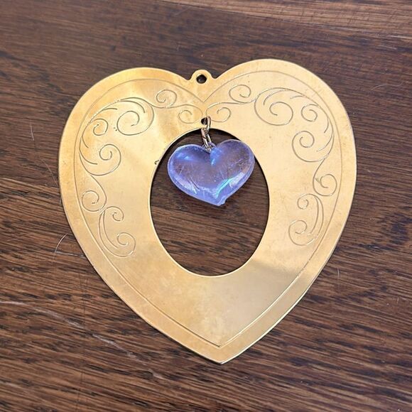 Vtg  1991 Gloria Duchin gold brass heart ornament/floating clear plastic heart - Picture 1 of 5